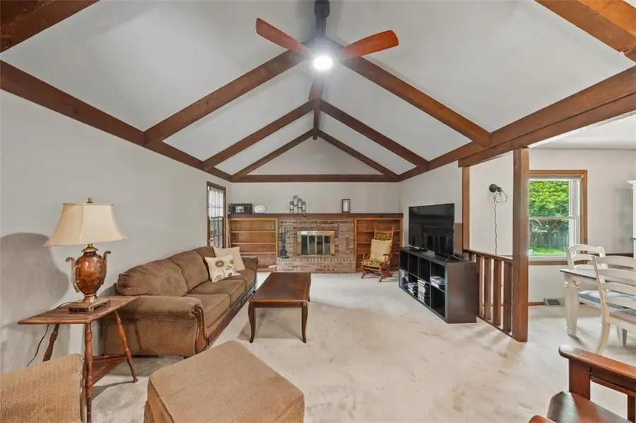 11812 E 76th Terrace, Raytown, MO 64138 - #3
