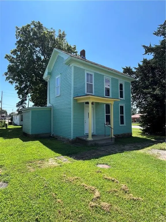 522 Illinois Street, Oswego, KS 67356 - #2