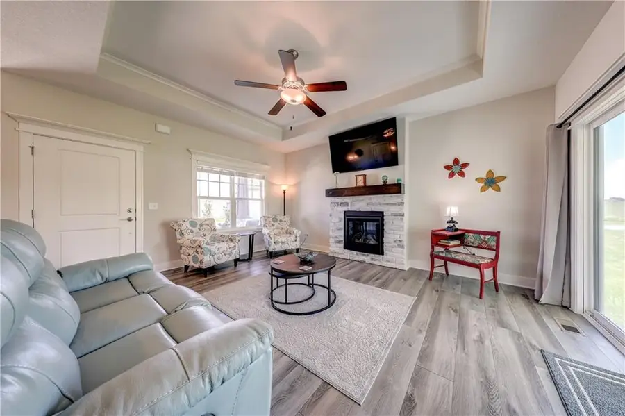 15761 Sheridan Place, Basehor, KS 66007 - #3