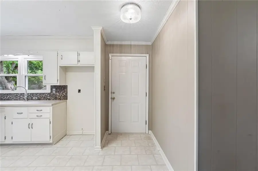 4615 NE 47th Street, Kansas City, MO 64117 - #3
