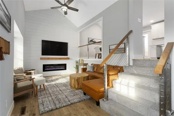 22612 N Prestige Drive, Holt, MO 64048
