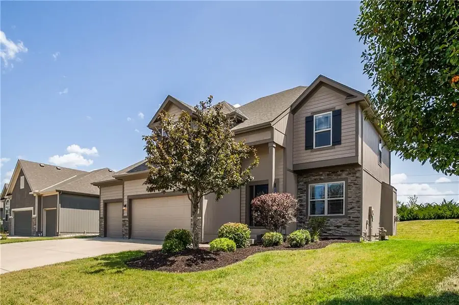 6011 NW 92nd Terrace, Kansas City, MO 64154 - #2