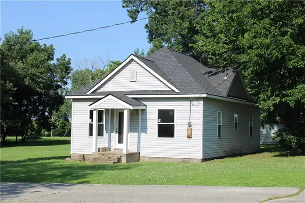 118 S Oak Street, Mulberry, KS 66756