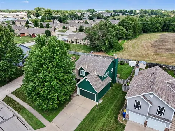 304 Shannon Avenue, Smithville, MO 64089
