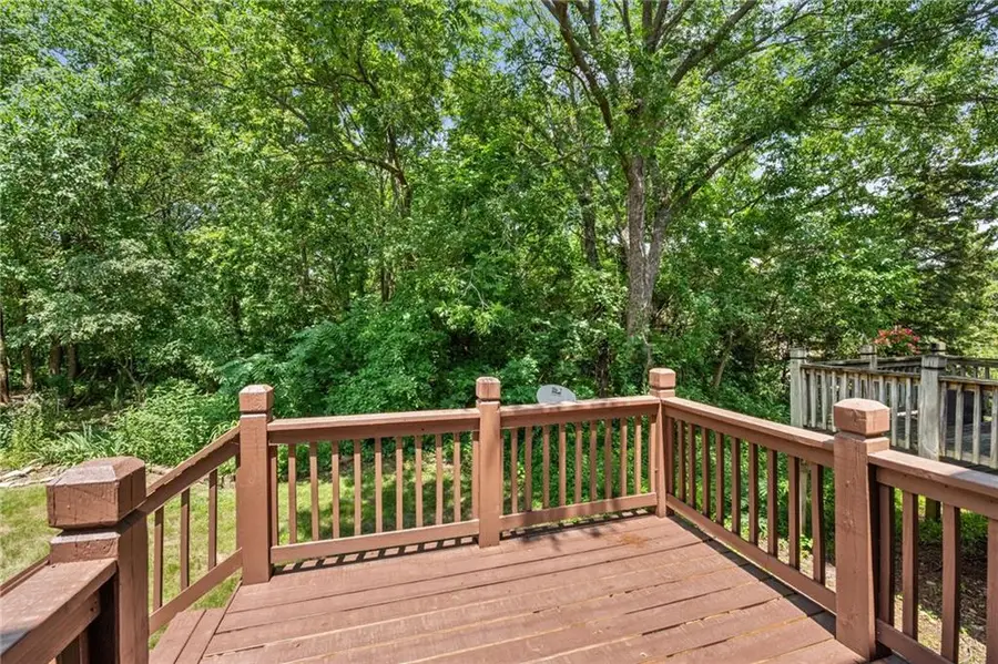 13748 Grove Avenue, Bonner Springs, KS 66012 - #3