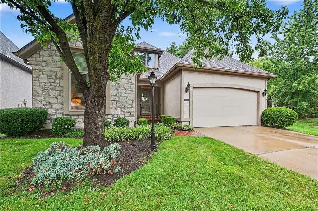 6202 W 128th Street, Overland Park, KS 66209 - #1