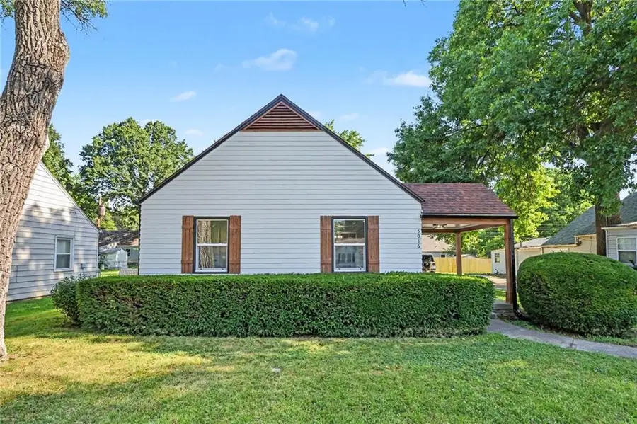 5016 W 51st Street, Roeland Park, KS 66205 - #2
