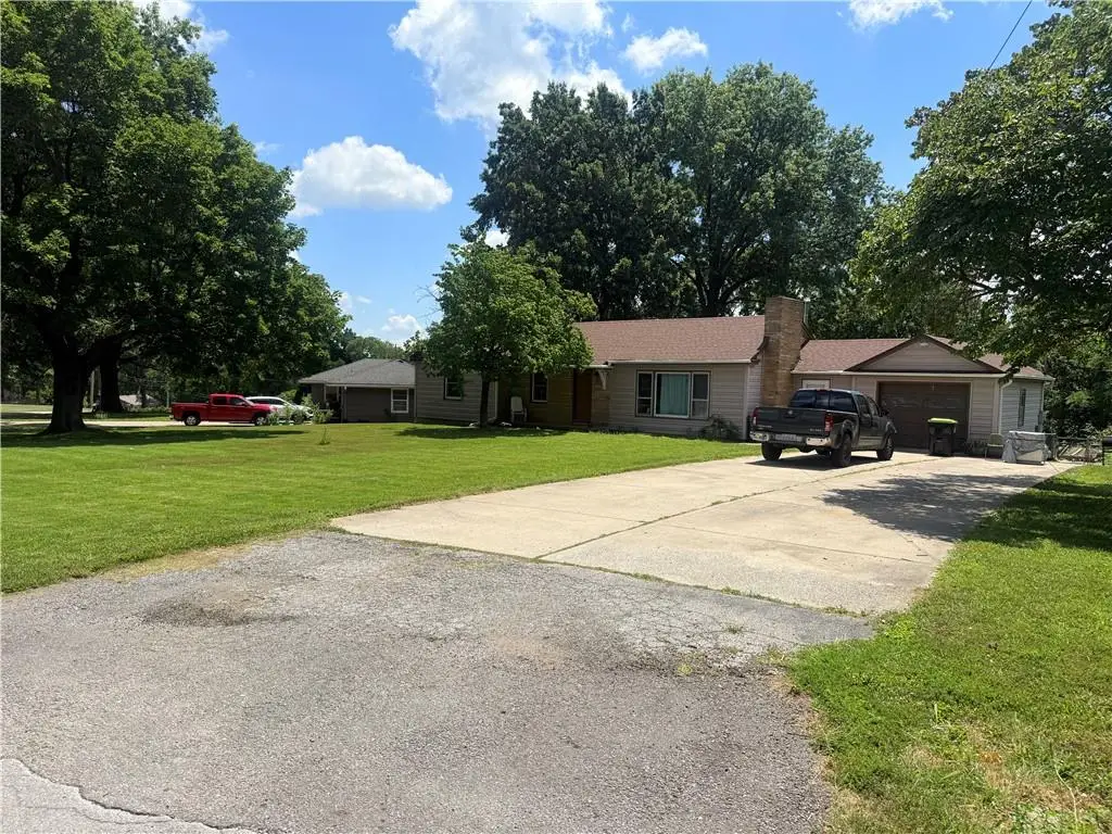1723 Berry Road, Independence, MO 64057 - #1