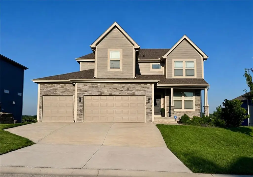 4837 Shady Bend Road, Leavenworth, KS 66048 - #1