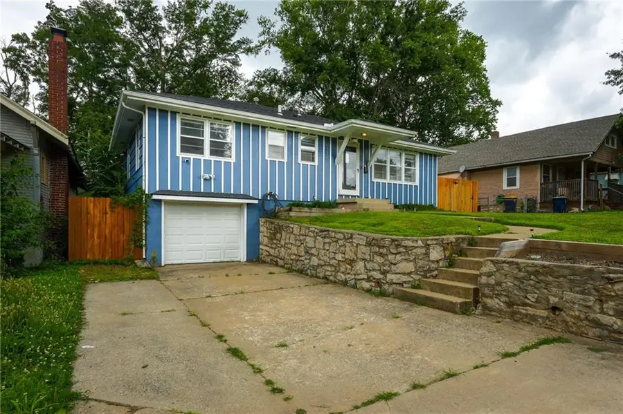 8312 Highland Avenue, Kansas City, MO 64131 - #3