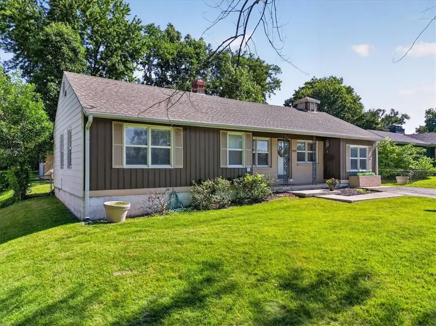 4320 NE 56th Street, Kansas City, MO 64119 - #2