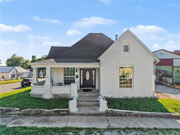 121 S Water Street, Milan, MO 63556