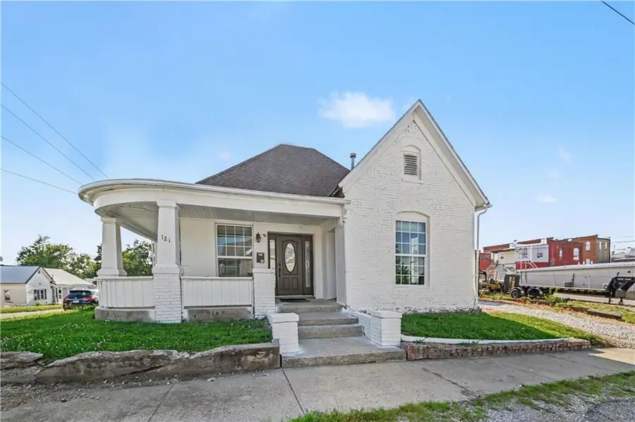 121 S Water Street, Milan, MO 63556 - #3