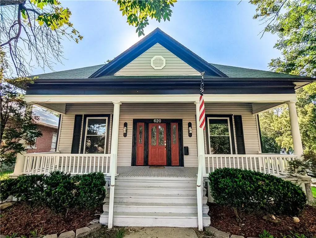 620 N Washington Street, Nevada, MO 64772 - #1