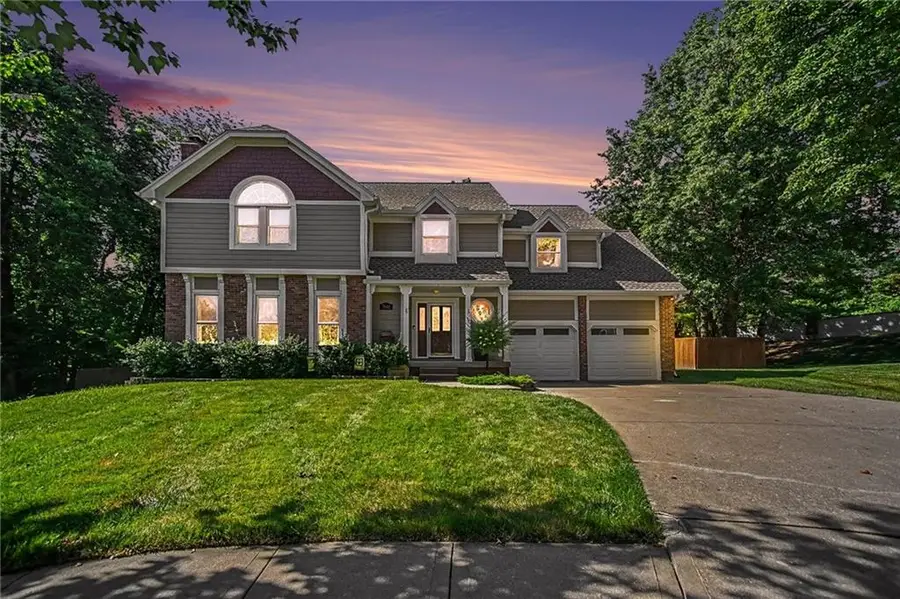 7641 N Lucerne Court, Kansas City, MO 64151 - #2