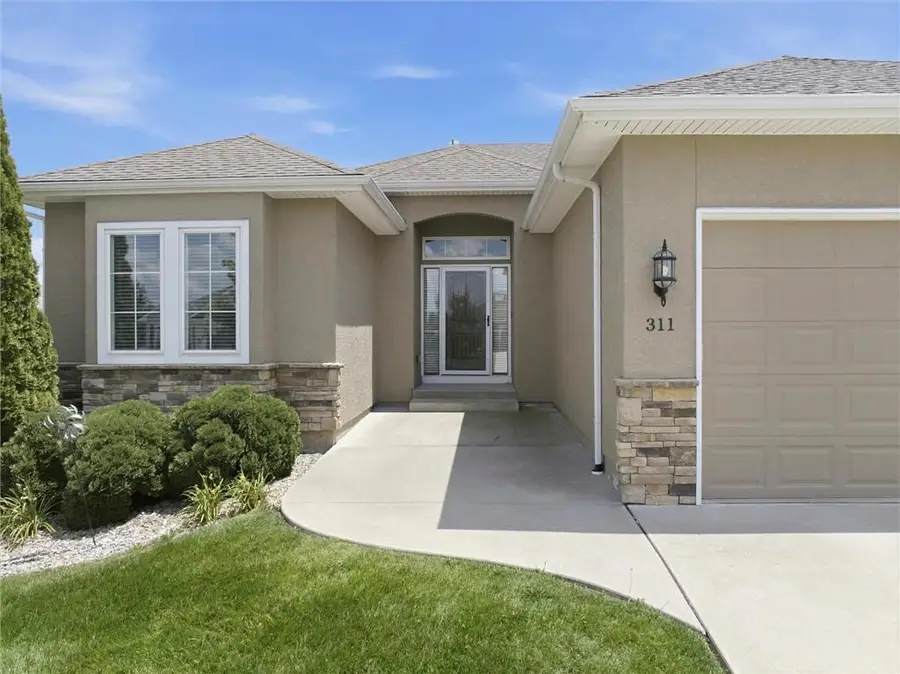 311 Crestview Court, Raymore, MO 64083 - #2
