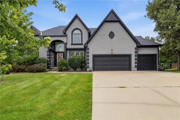 14451 Hayes Street, Overland Park, KS 66221