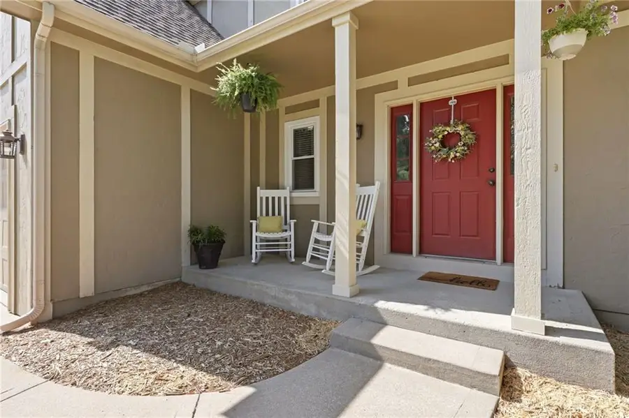 318 Shannon Avenue, Smithville, MO 64089 - #3
