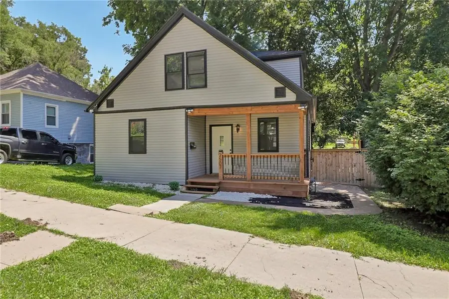 2507 S 18th Street, Saint Joseph, MO 64503 - #3