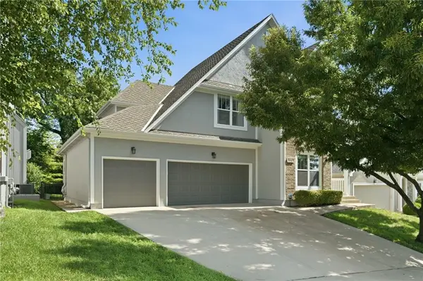 1950 W Forest Street, Olathe, KS 66061