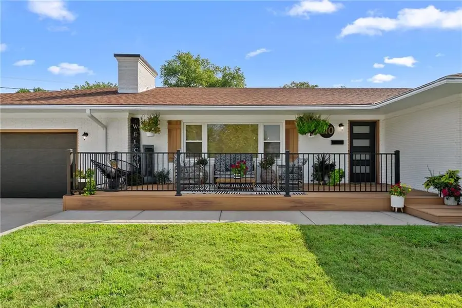 610 W Clark Street, Butler, MO 64730 - #3