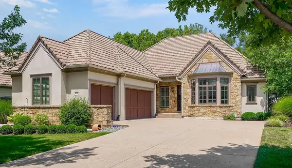 2846 W 137th Terrace, Leawood, KS 66224