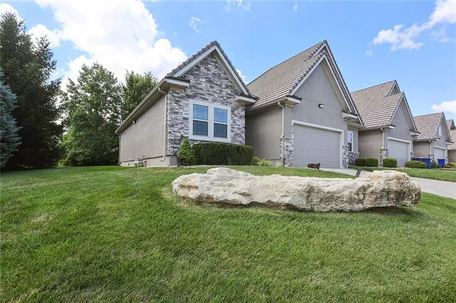 835 NE Lone Hill Drive, Lees Summit, MO 64064 - #2