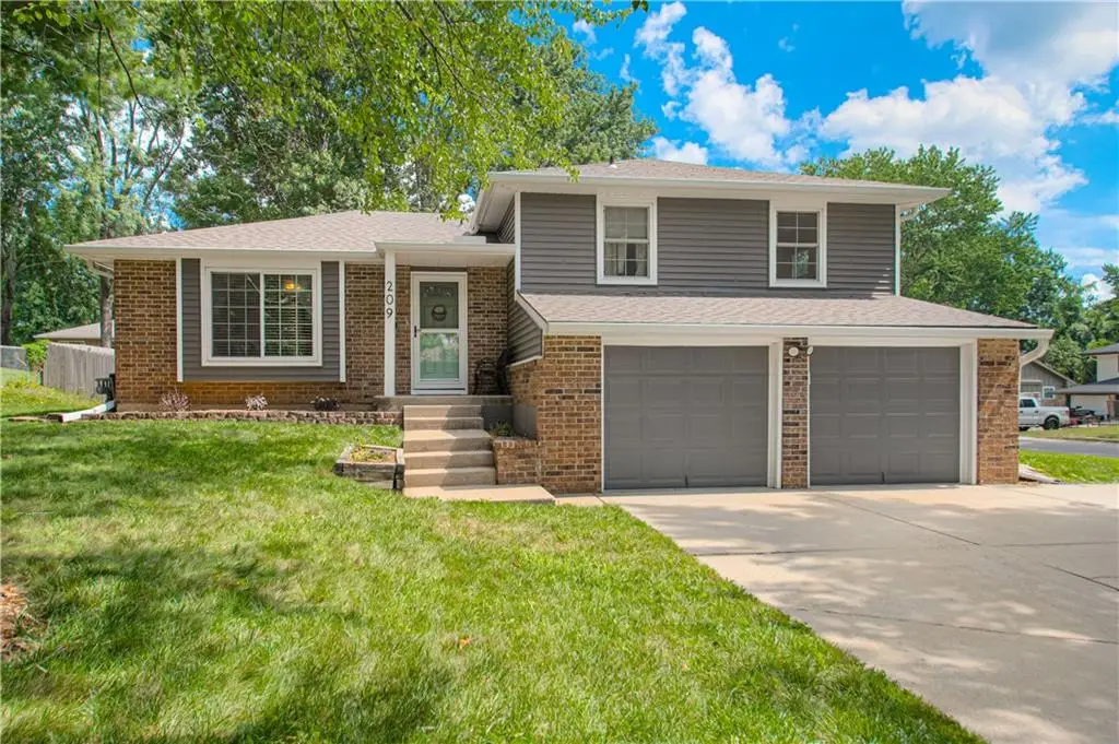 209 SW Palo Drive, Blue Springs, MO 64014 - #1