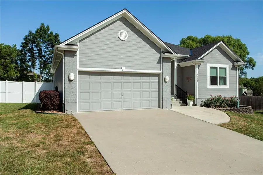 1413 Sloan Avenue, Pleasant Hill, MO 64080 - #3