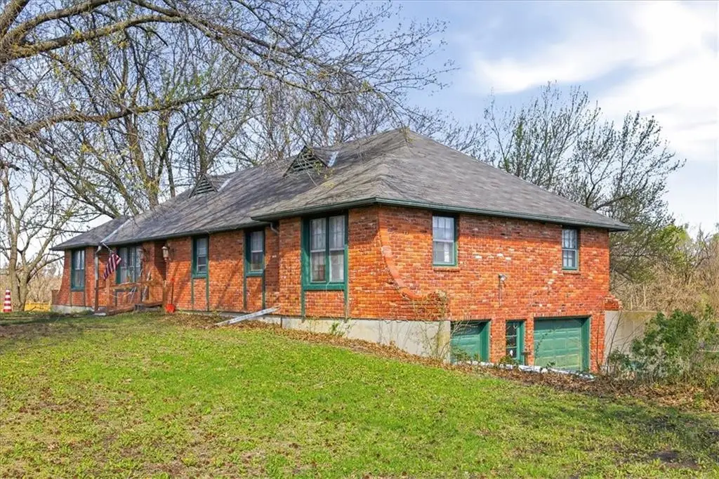 15116 Chestnut Street, Basehor, KS 66007 - #1