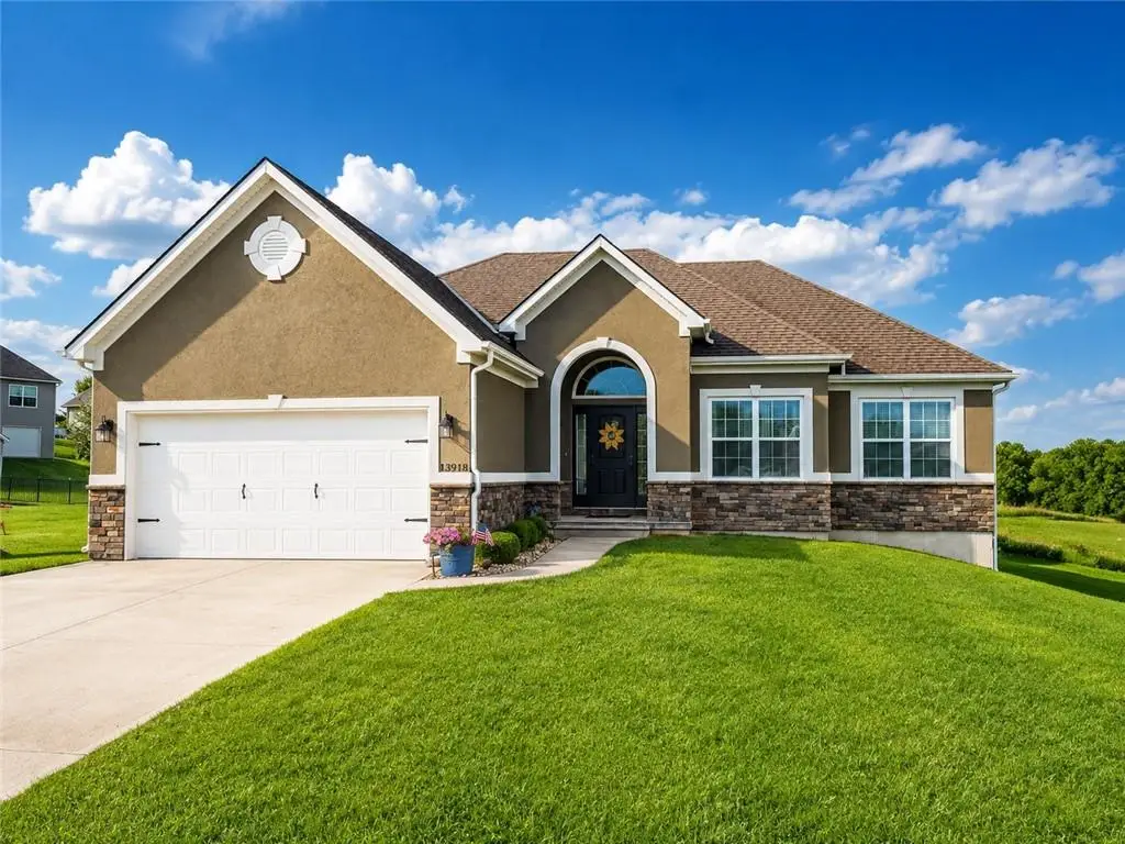 13918 Dakota Court, Saint Joseph, MO 64505 - #1