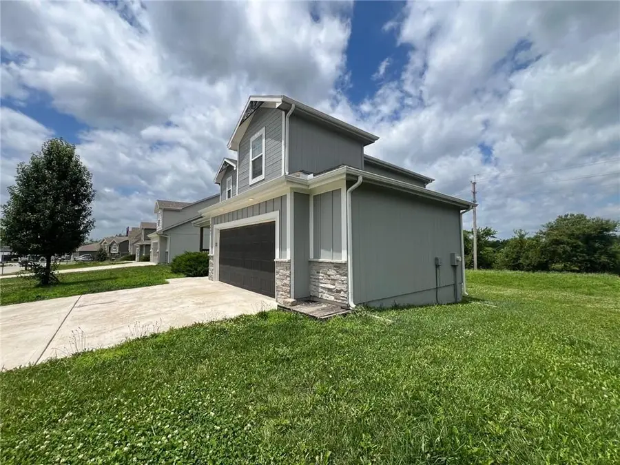 9804 E 219th Circle, Peculiar, MO 64078 - #3