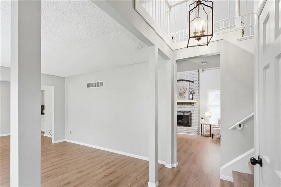 11620 Grant Drive, Overland Park, KS 66210 - #3