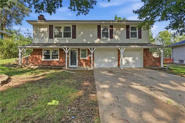 13211 Winchester Avenue, Grandview, MO 64030