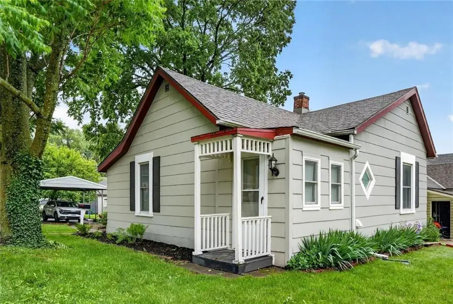 400 S Missouri Street Street, Liberty, MO 64068 - #2