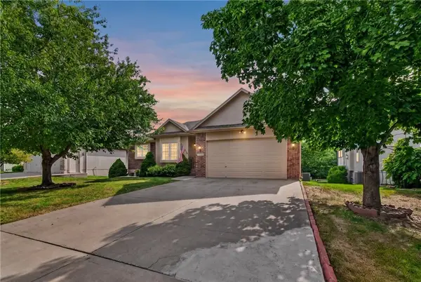 1915 Meadowlark Drive, Raymore, MO 64083