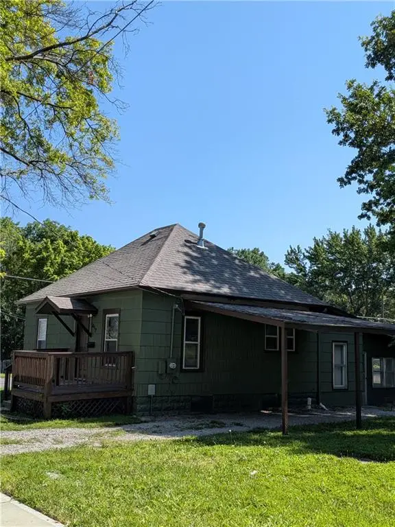 417 N Mulberry Street, Warrensburg, MO 64093 - #2