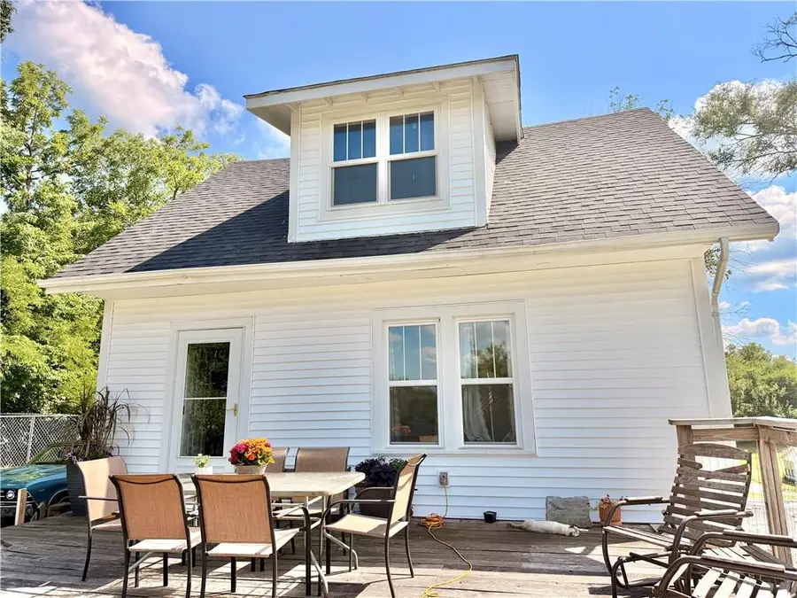 400 W Markey Street, Princeton, MO 64673 - #3