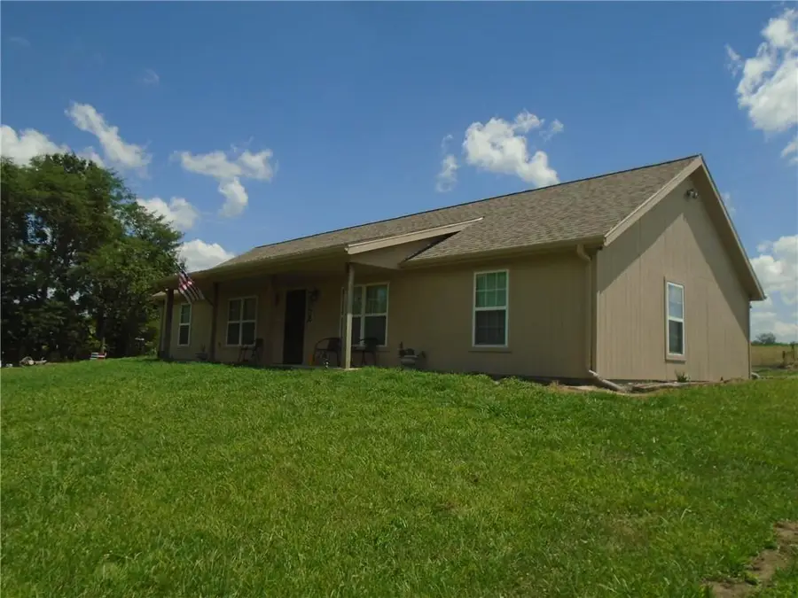 2898 Blue Bird Street, Odessa, MO 64076 - #2