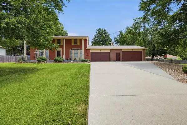 3609 S Phelps Road, Independence, MO 64055