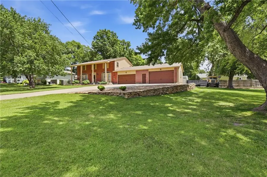 3609 S Phelps Road, Independence, MO 64055 - #2