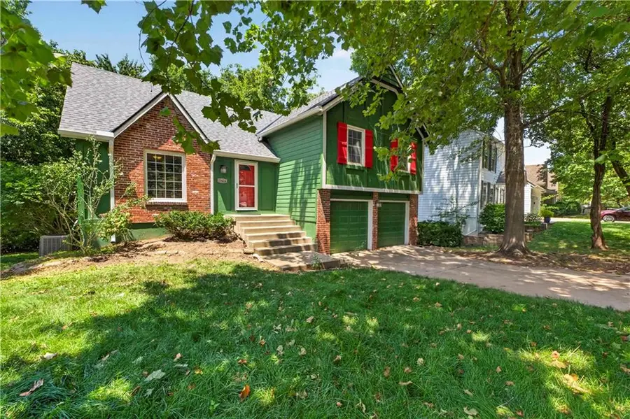 15624 W 81st Street, Lenexa, KS 66219 - #2