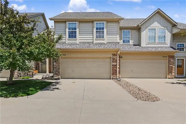 8928 Inkster Street, Lenexa, KS 66227