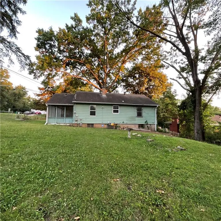 5800 Yecker Avenue, Kansas City, KS 66104 - #2