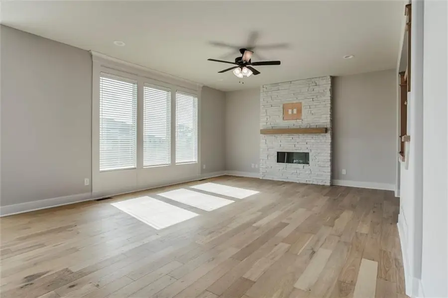 16941 S Brentwood Street, Olathe, KS 66062 - #3