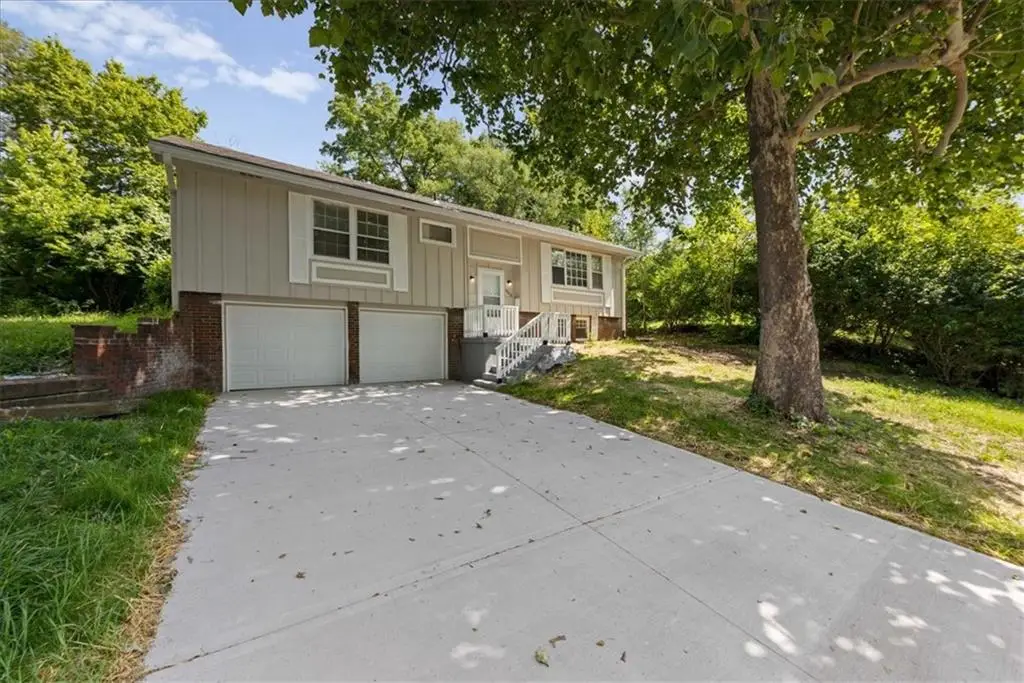 4210 E 53rd Street, Kansas City, MO 64130 - #1