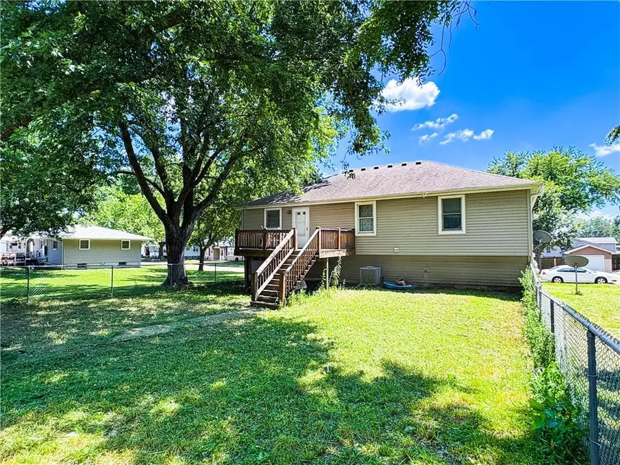 404 SW 7th Terrace, Concordia, MO 64020 - #2