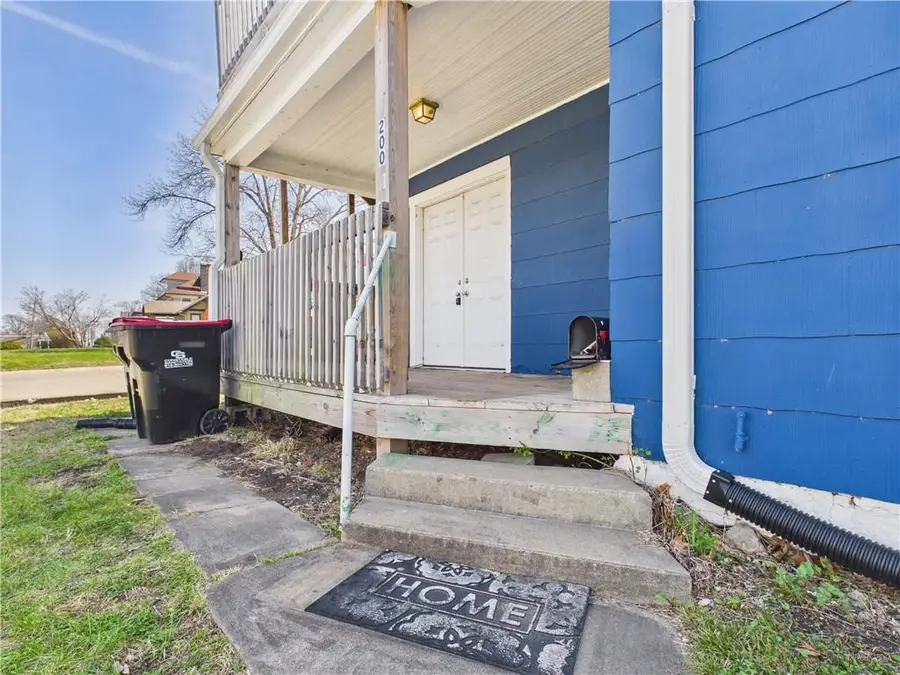 200 E Gay Street, Warrensburg, MO 64093 - #3