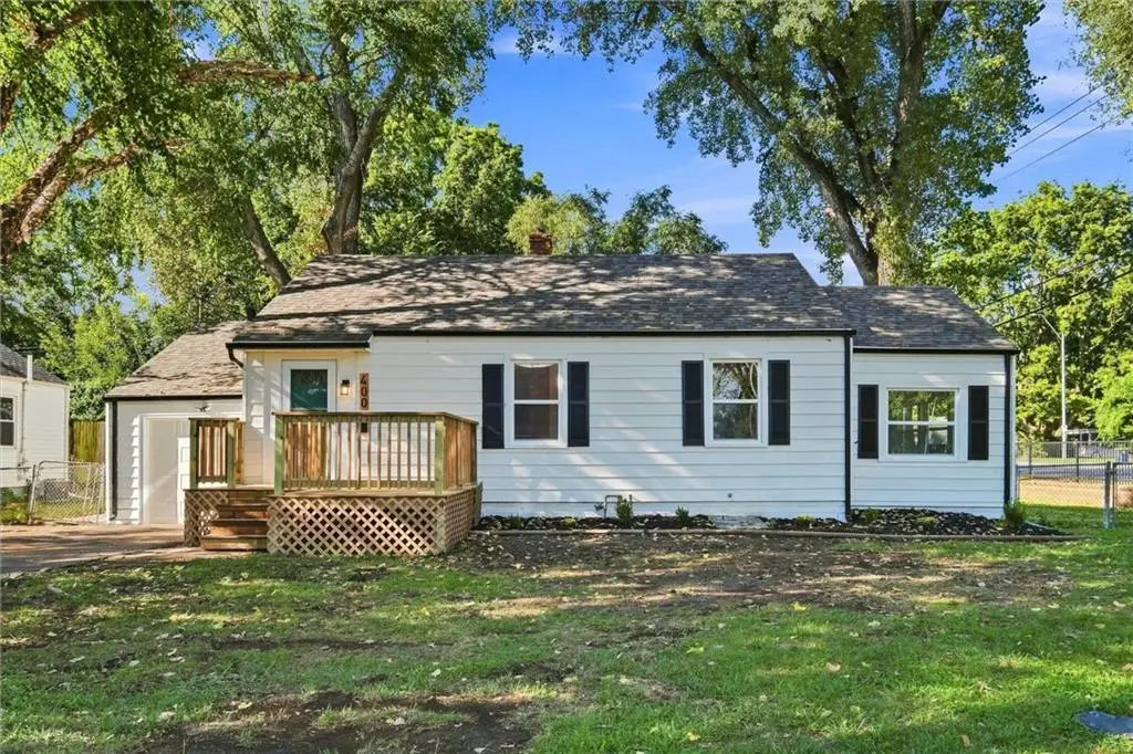 400 W 86th Terrace, Kansas City, MO 64114 - #1