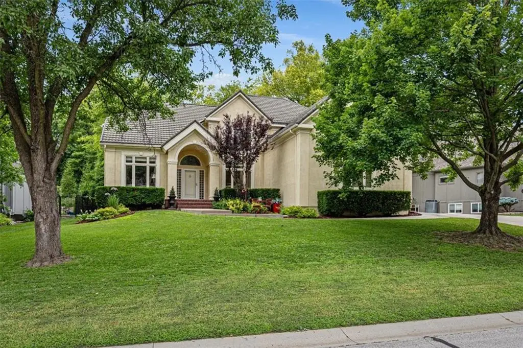 14612 W 50th Street, Shawnee, KS 66216 - #1